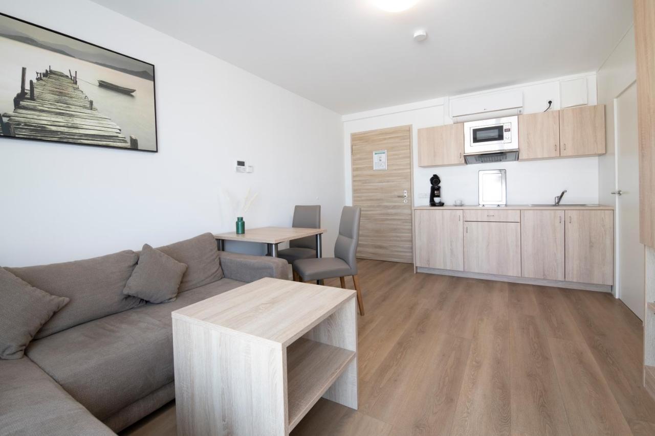 Smart & Stay Aparthotel Saarlouis Lisdorf - Self-Check-In - Free Parking Eksteriør bilde
