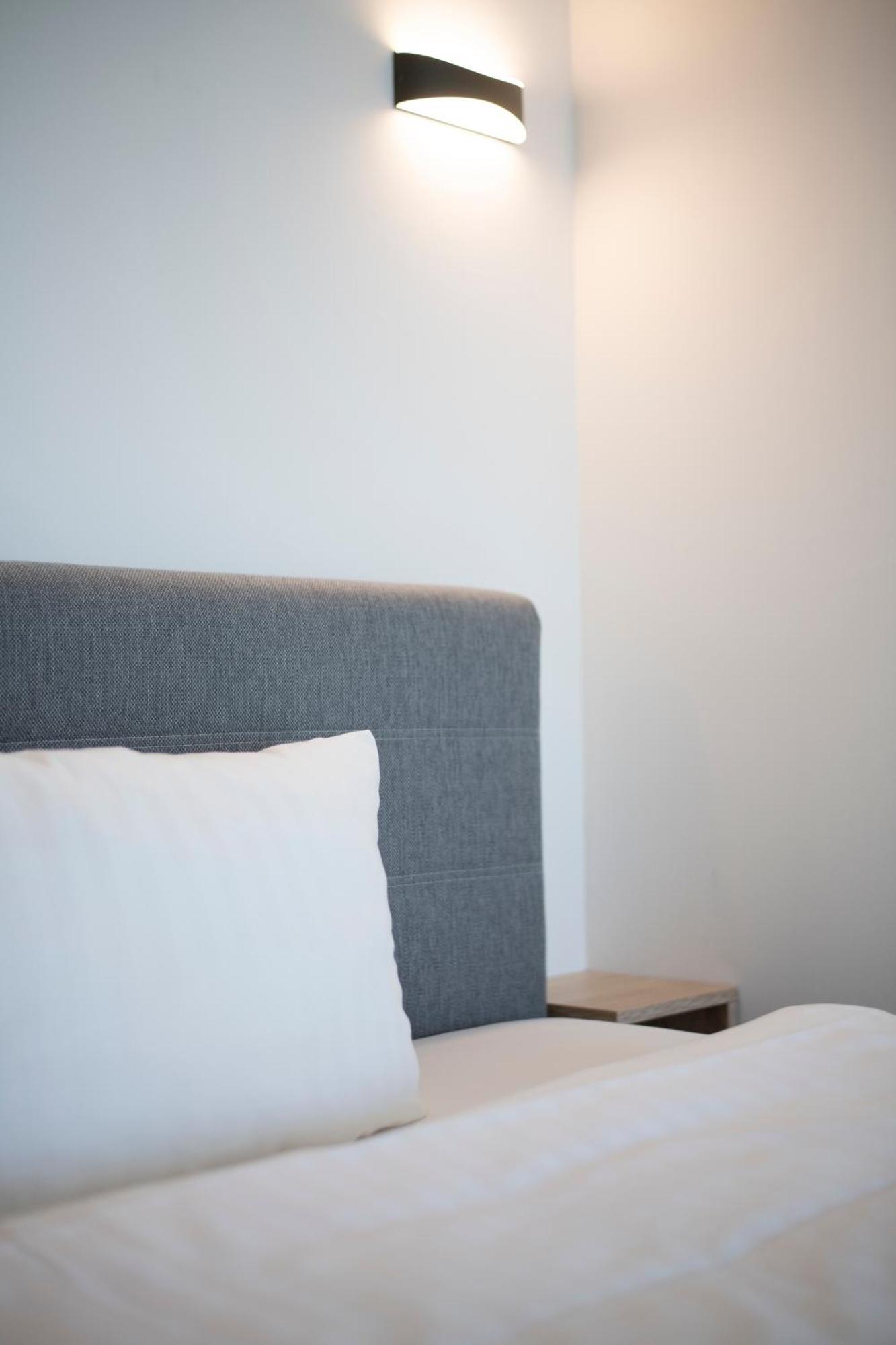 Smart & Stay Aparthotel Saarlouis Lisdorf - Self-Check-In - Free Parking Eksteriør bilde