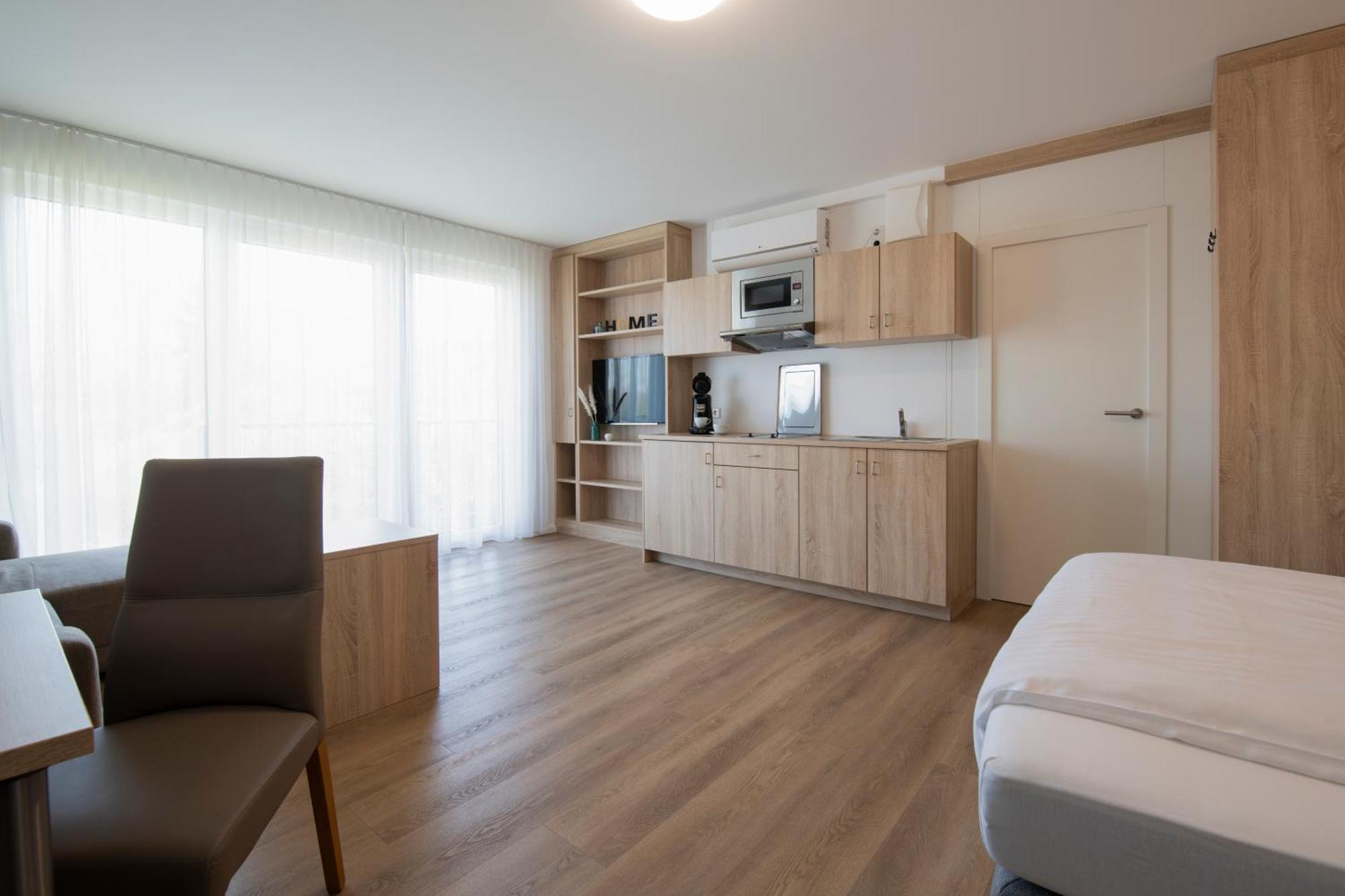 Smart & Stay Aparthotel Saarlouis Lisdorf - Self-Check-In - Free Parking Eksteriør bilde